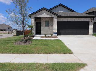 416 Honeyhill Dr, McKinney, TX 75071