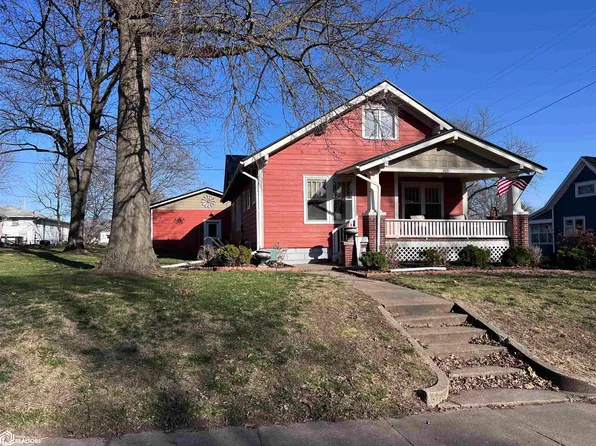 303 S Madison St, Bloomfield, IA 52537
