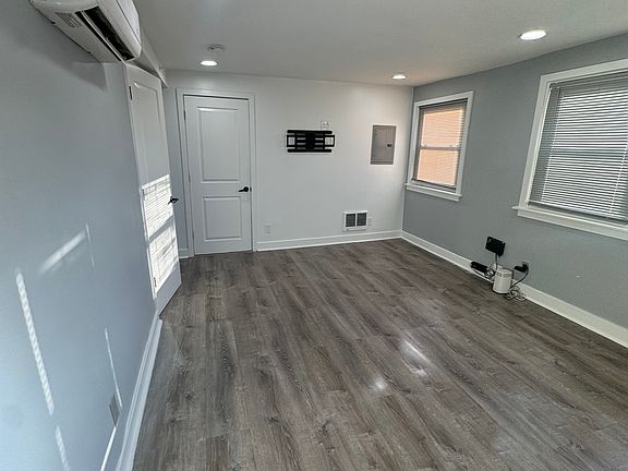 4th image of 4326 Cottman Ave Floor 1