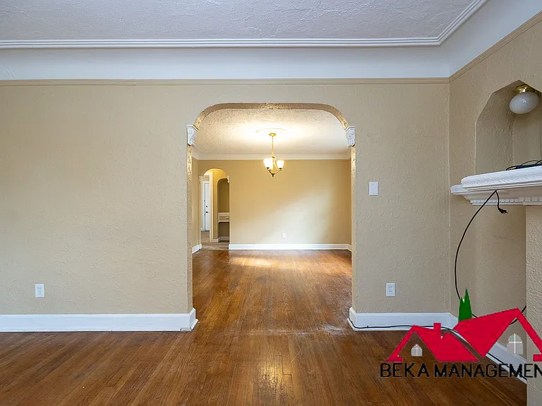 17158 Greenlawn St — Photo 7