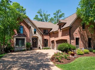 608 Revere Rd, Glenview, IL 60025