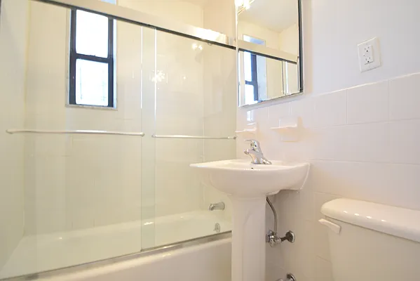 Rented by Goldfarb Properties | media 2