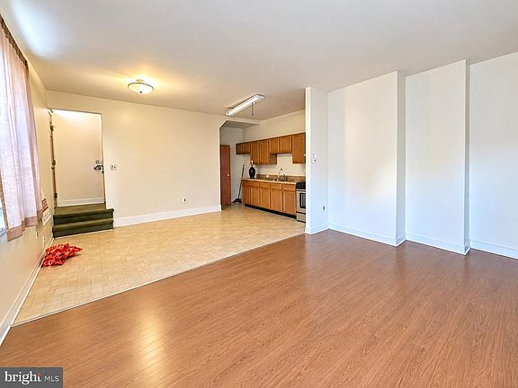 2nd image of 1812 S 5th St