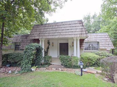 5402 E 65th Pl, Tulsa, OK, 74136