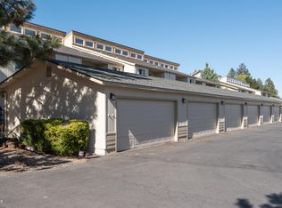 1050 NE Butler Market Rd APT 56, Bend, OR 97701