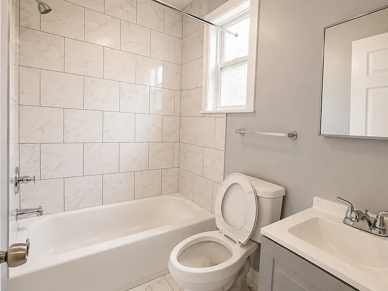 153 James St #1 — Photo 6
