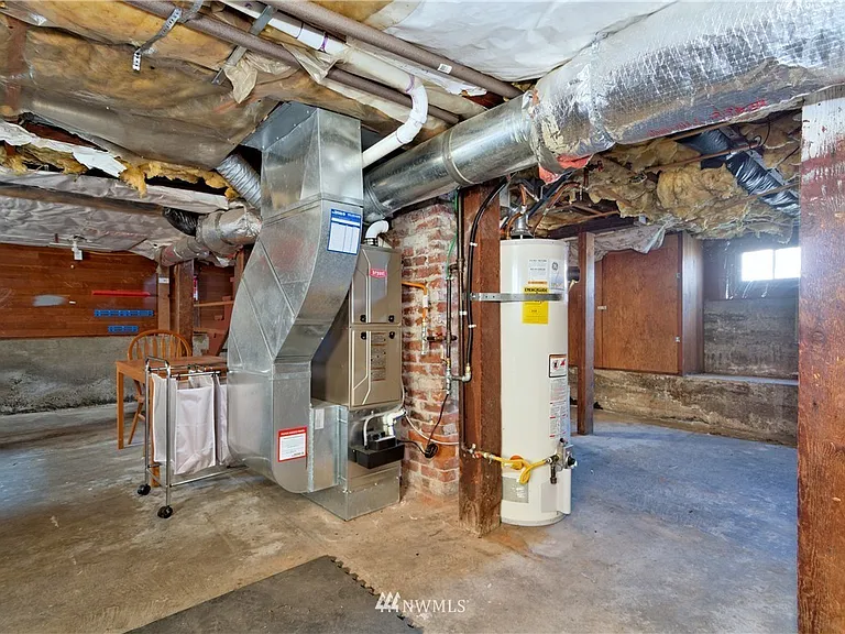 1002 Oakes Ave — Photo 26