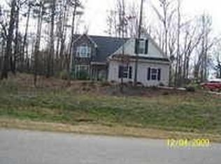 4147 Woods Bridge Rd, Commerce, GA 30529
