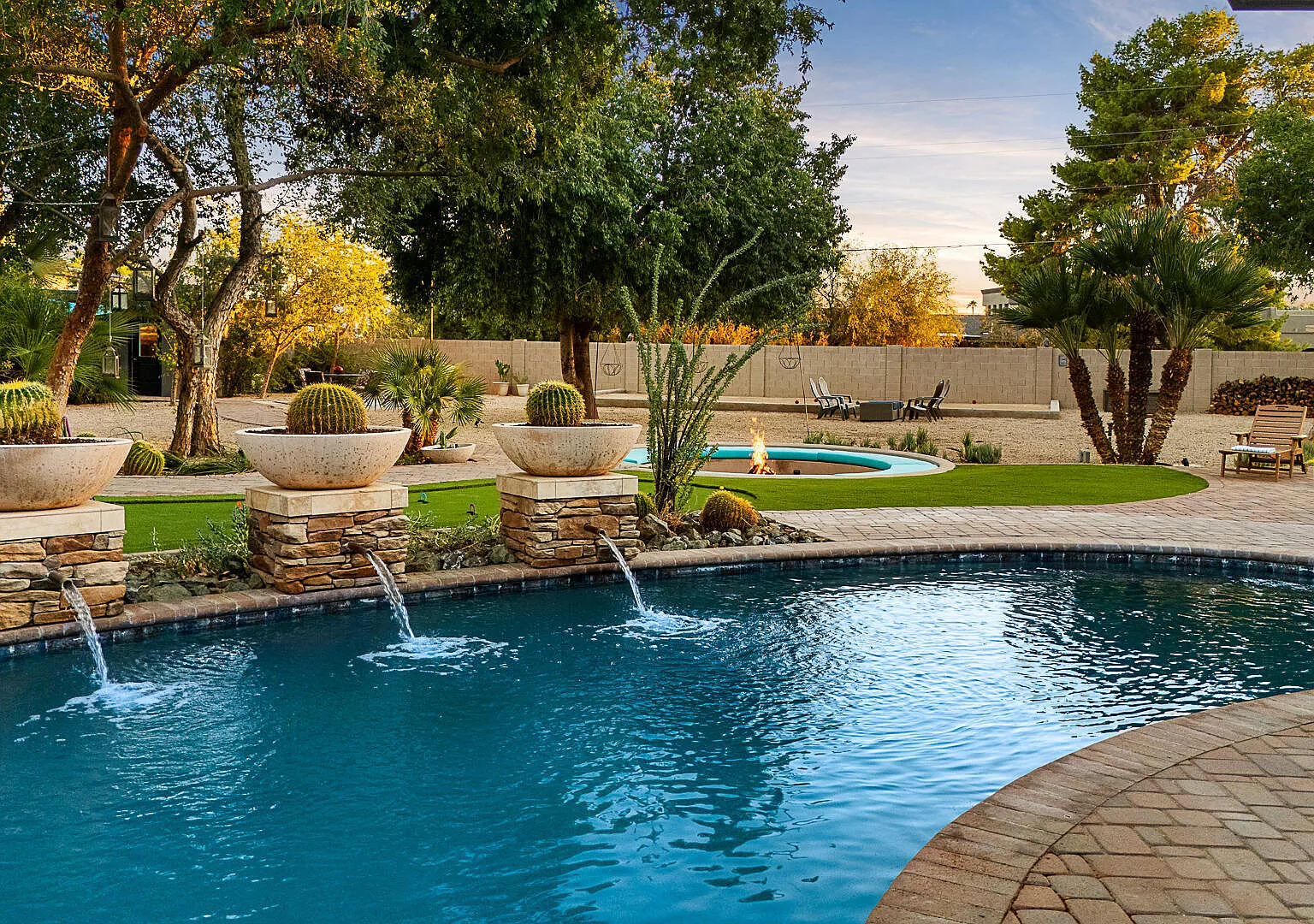 5 bed, 4.5 bath, 3340 sqft, $15,000 — Photo 2