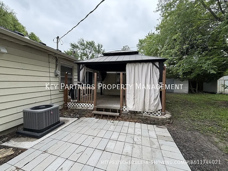 821 S Edgemere Dr — Photo 14