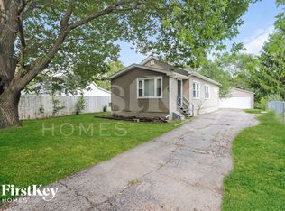 1146 Hinckley St, Aurora, IL 60505