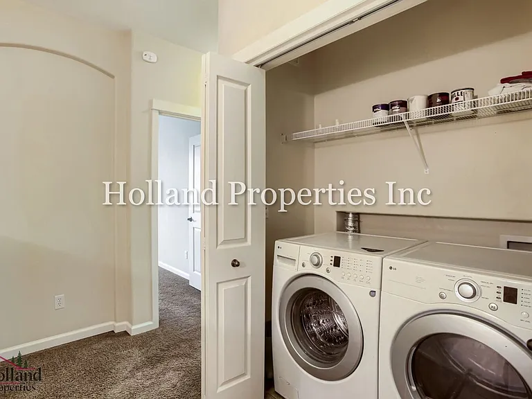 4949 SW 141st Ave — Photo 26