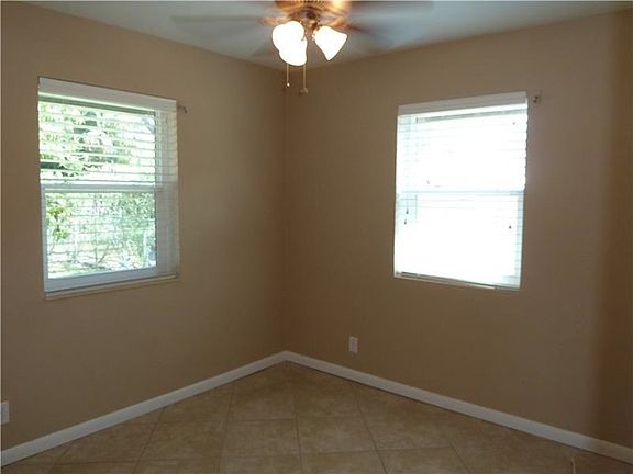 5th image of 1209 SW 20th St