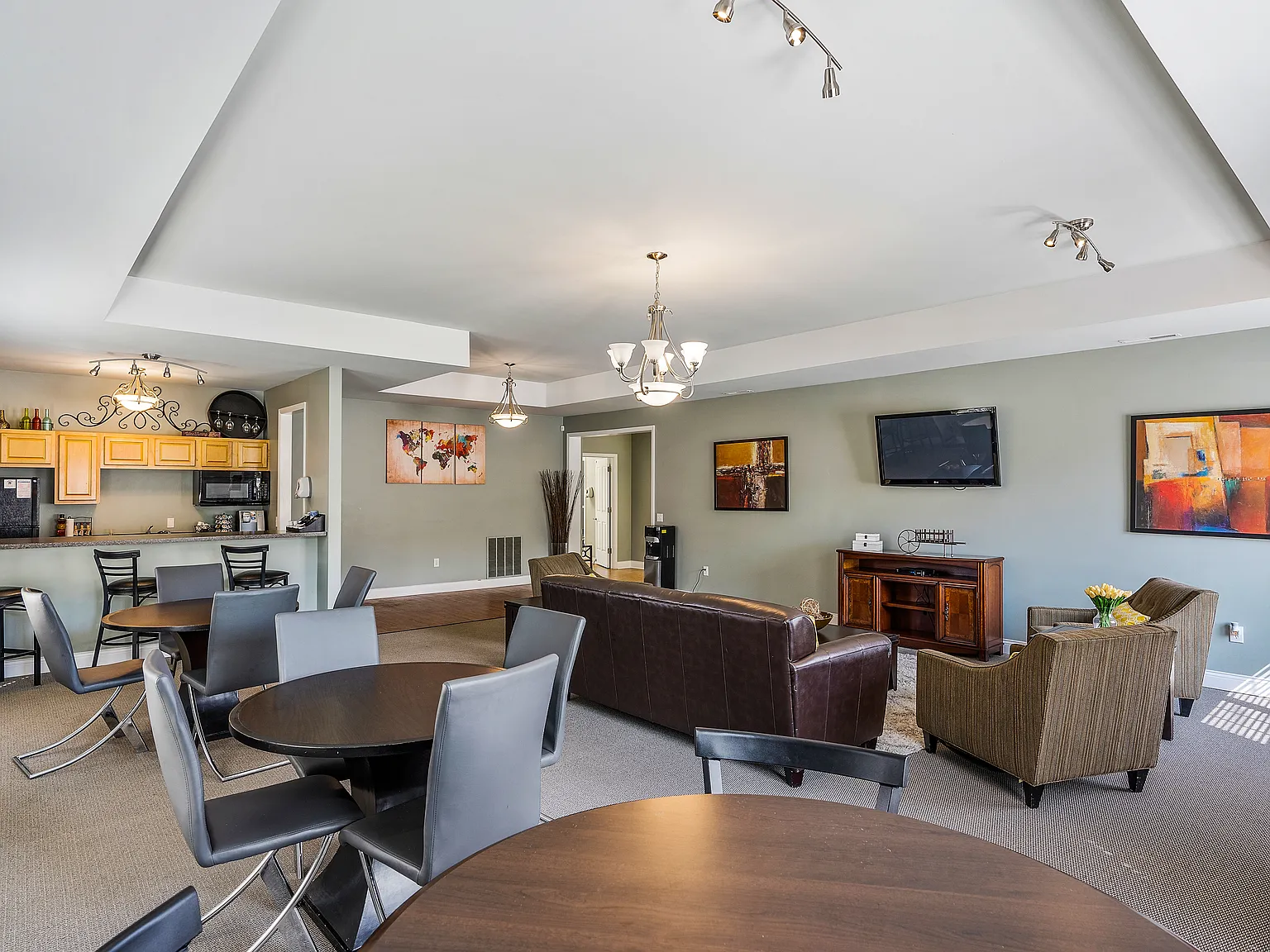 Indian Footprints Apartments — Photo 4