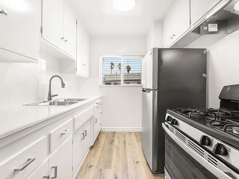 4000 Ursula Ave — Photo 12