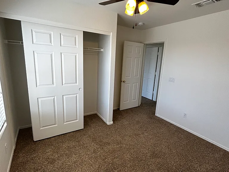 14704 W Carlin Dr — Photo 14