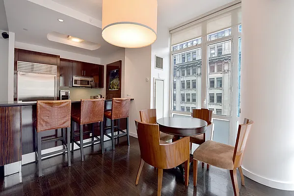 Rented by VRE | media 25