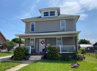 706 Franklin Ave, Belpre, OH 45714