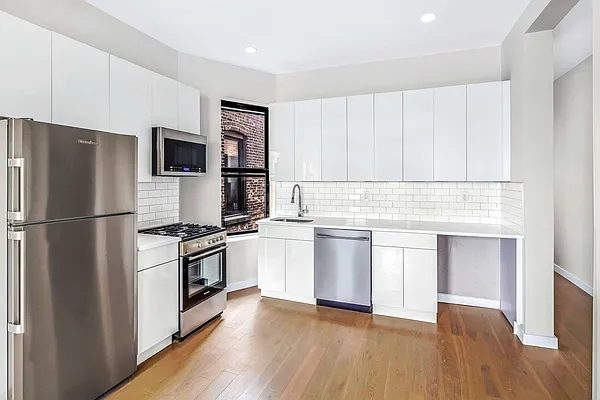 Rented by Bold New York | media 2