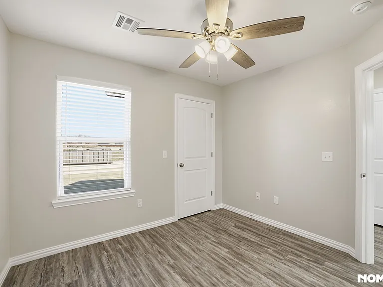 3213 Secretariat St — Photo 14