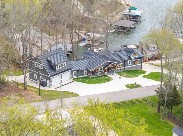 101 Holly Tree Dr, Estill Springs, TN 37330