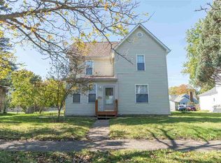 2415 15th Ave, Moline, IL 61265