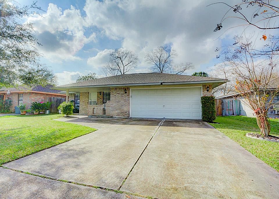 1st image of 10563 Keeneland Ln