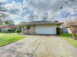 10563 Keeneland Ln, Houston, TX 77038