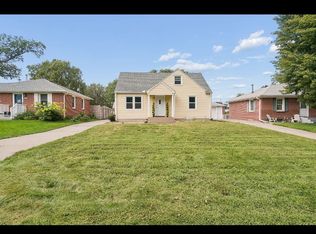 3225 N 60th St #1, Lincoln, NE 68507