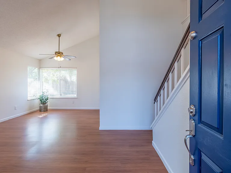 16 Brighton Dr — Photo 5