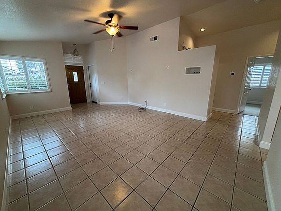 3rd image of 5321 Lake Pleasant Dr