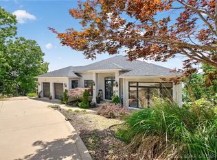 820 Palisades Dr, Lake Ozark, MO 65049