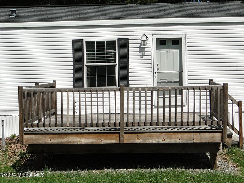 3rd image of 85 Grange Hall Road