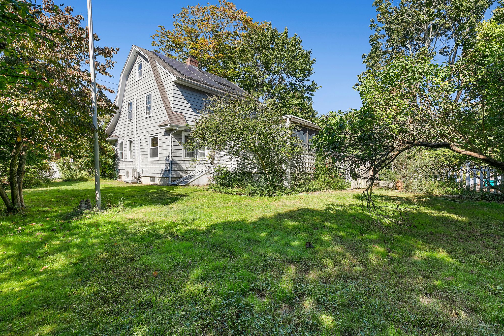 56 Sherrill Rd, East Hampton, NY 11937 Out East