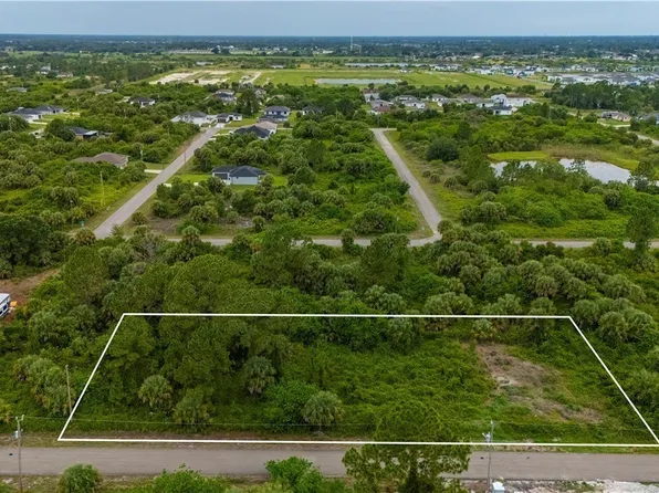 312 Laurel Ave S, Lehigh Acres, FL 33974