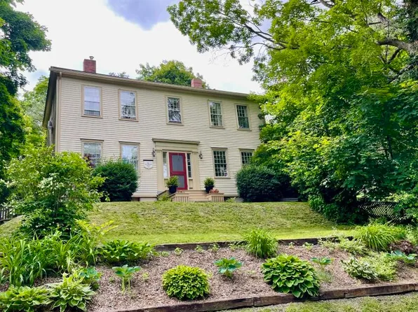 16 Summer Street, Hallowell, ME 04347