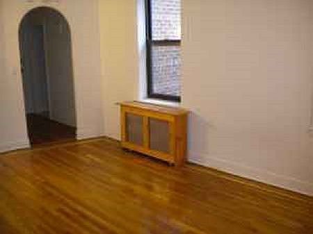 2nd image of 2804 33rd Ave APT 3H