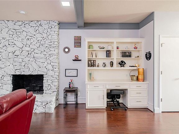 4th image of 13421 Buckthorne Cir