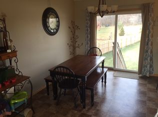 10390 62nd St, Albertville, MN 55301