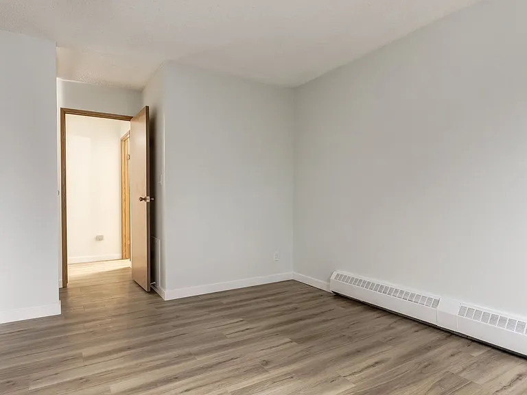 35 Homestead Cres NW — Photo 19