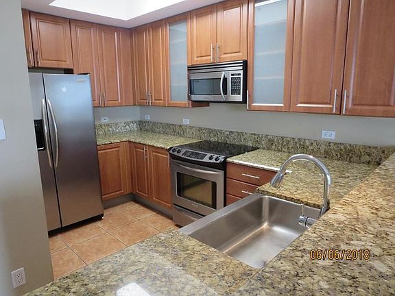 4th image of 2631 NE 14th Ave APT 207