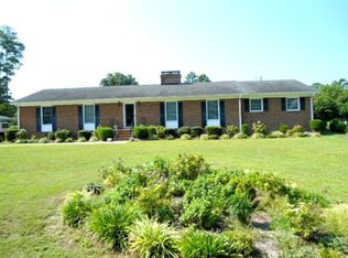 6762 River Rd, Washington, NC 27889