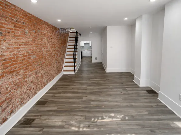 1725 Monument St, Philadelphia, PA 19121