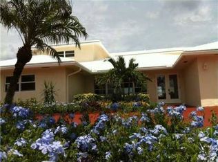 1290 SW 5th Ct, Boca Raton, FL 33432