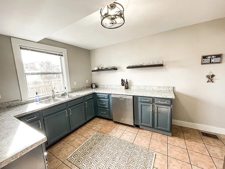 227 Cheyenne Ave — Photo 24