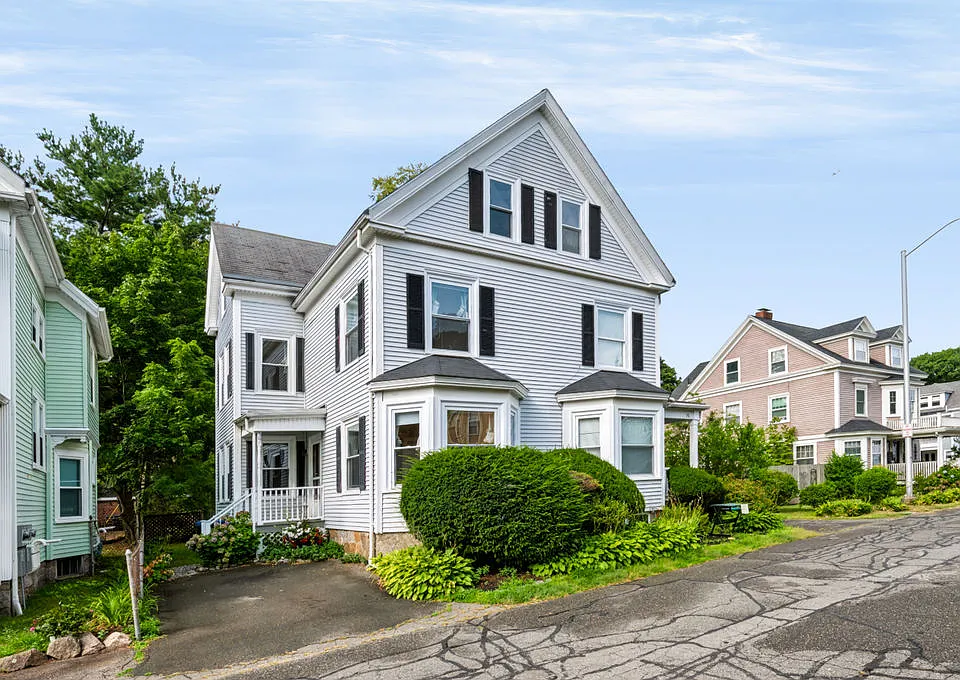35-37 Thorndike St