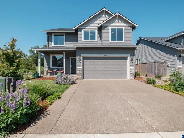 871 Maple St, Brownsville, OR 97327