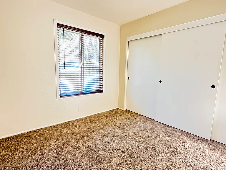 8811 Gilman Dr #D — Photo 25