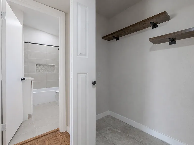 306 Westmoreland Dr — Photo 9