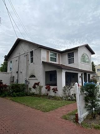 1st image of 230 Burleigh Ave